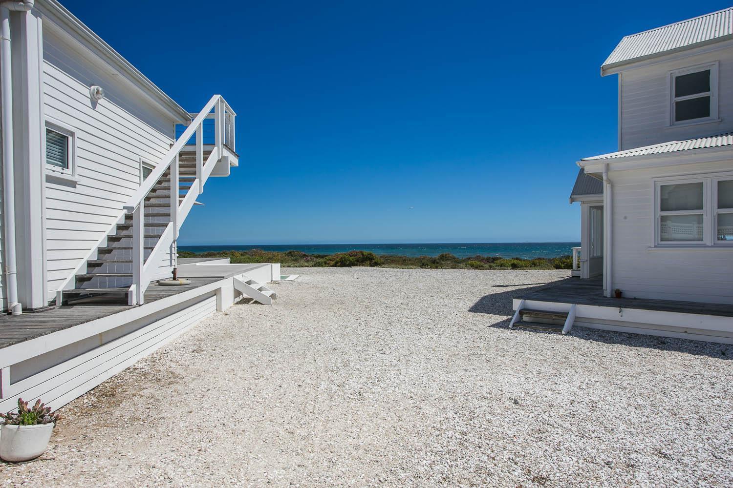 Pearl Bay Beach Home Yzerfontein Extérieur photo